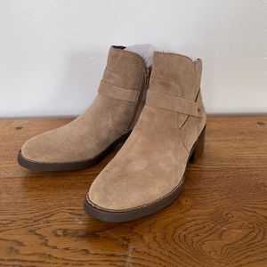 BORN Tori Taupe Suede Boots Size 8.5